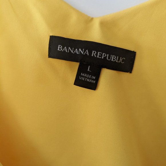 🌸 NWOT Banana Republic Spaghetti Strap Yellow Cami Size L - Picture 4 of 8